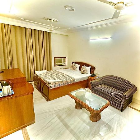 Hotel Pablas International, New Delhi, Near Metro Εξωτερικό φωτογραφία