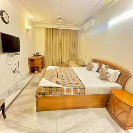 Hotel Pablas International, New Delhi, Near Metro Εξωτερικό φωτογραφία