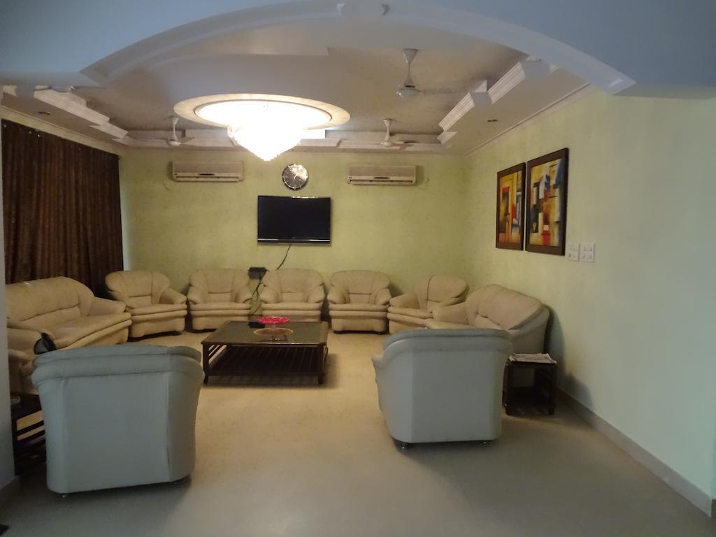 Hotel Pablas International, New Delhi, Near Metro Εξωτερικό φωτογραφία