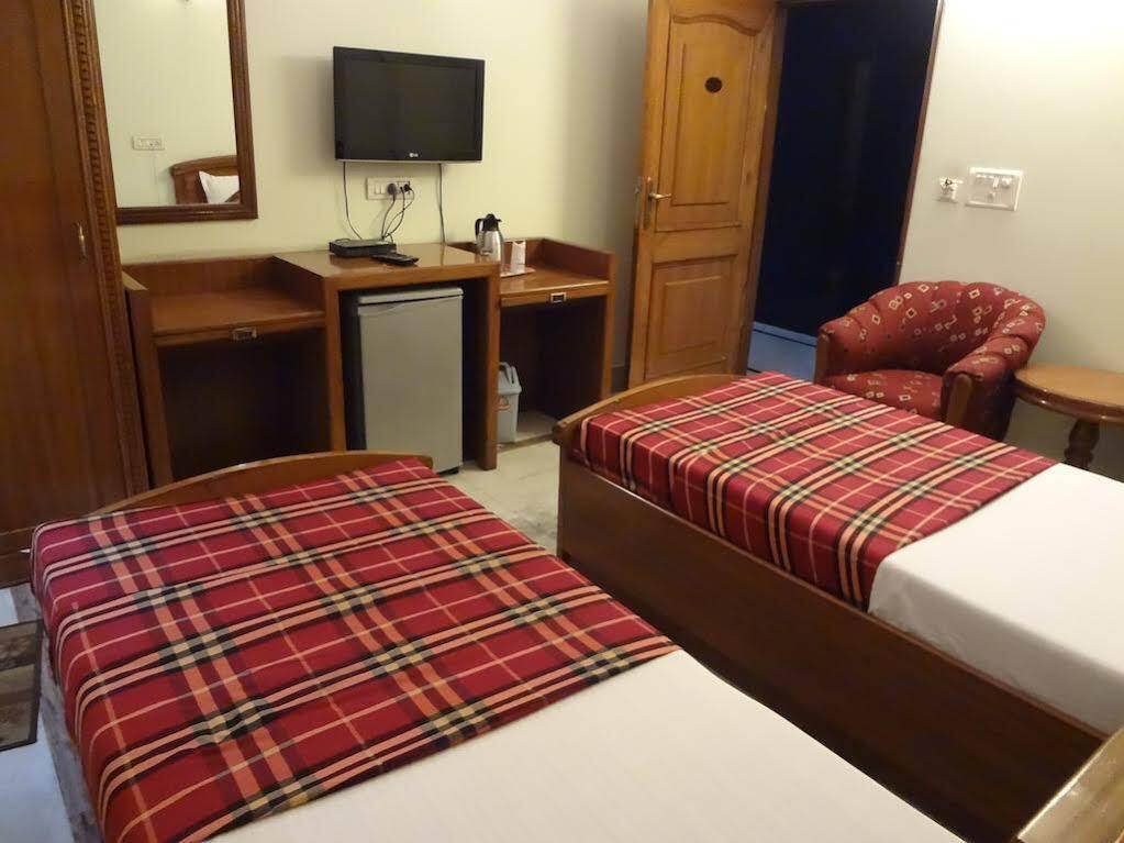 Hotel Pablas International, New Delhi, Near Metro Εξωτερικό φωτογραφία